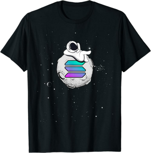 Solana T-Shirt Cryptocurrency Fun Relaxing Space Man On Moon