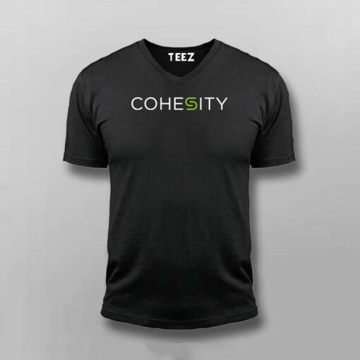 Cohesity Men’s Round Neck Tee – Stylish and Modern Tech Wear